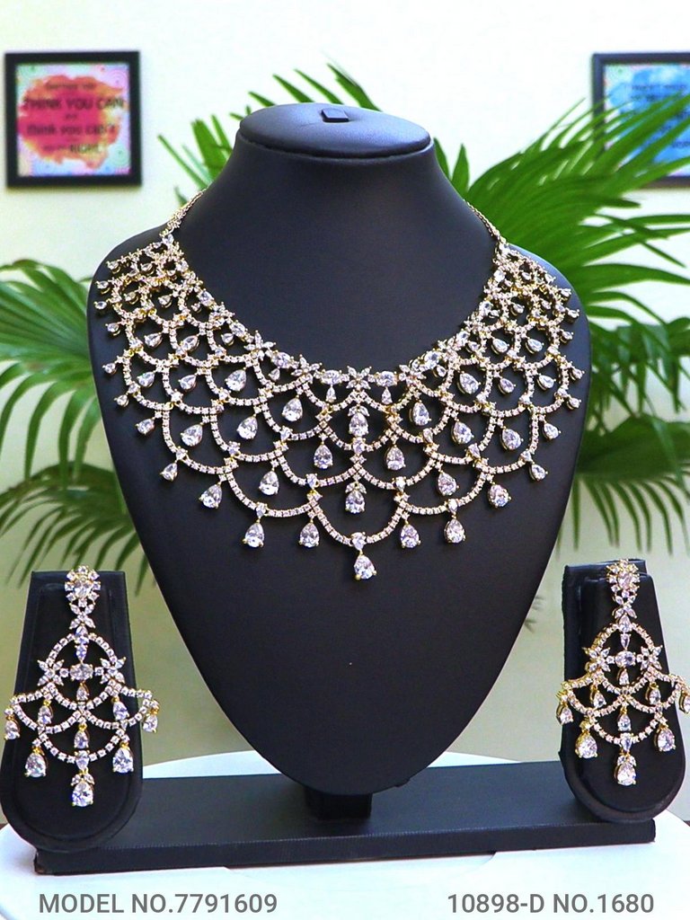 Original Zircon Necklace Set - Style 3 - Amaara World