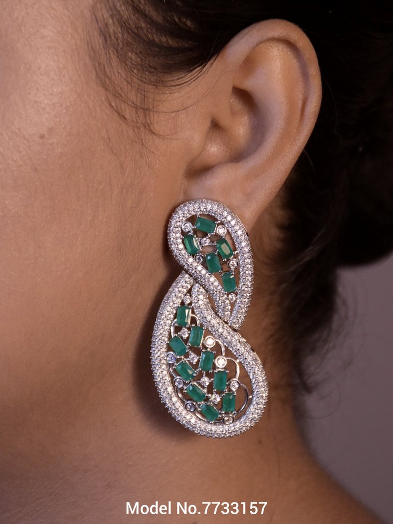 Real Zircon Fashion Jewelry Set - View 3