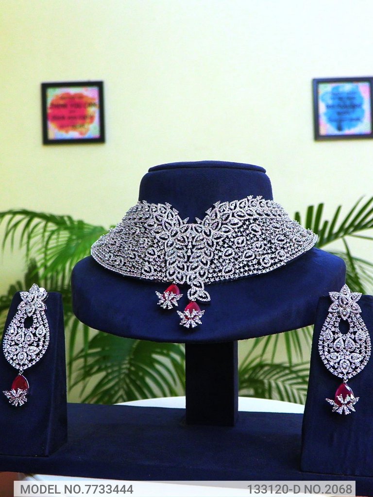 Diamond Replica Jewelry Set |