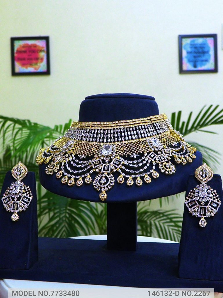 Celebrity Jewelry Set | Handcrafted