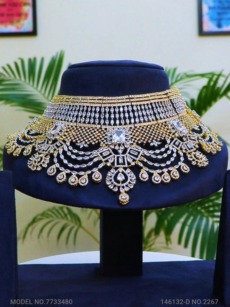 Celebrity Jewelry Set | Handcrafted