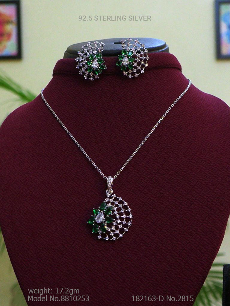 925 Sterling Silver Pendant - Style 2 - Amaara World