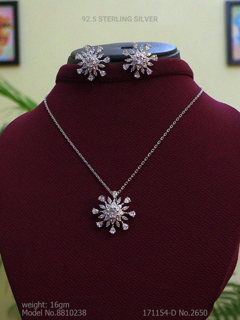 925 Sterling Silver Pendant - Style 2 - Amaara World